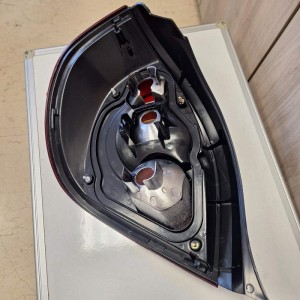 ΦΑΝΑΡΙ ΠΙΣΩ ΔΕΞΙ NISSAN ALMERA Ν16 00-06
