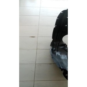 ΘΟΛΟΣ ΕΜΠΡΟΣ ΠΛΑΣΤΙΚΟΣ ΑΡ YARIS 05-11