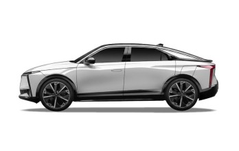 DS N°8 CC 375HP (2025-02 - Σήμερα)